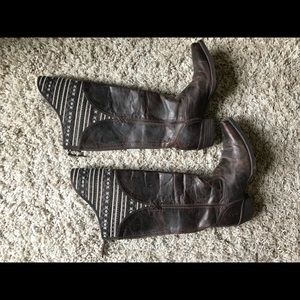 NEW Ariat Women's Western Boots Size 9.5